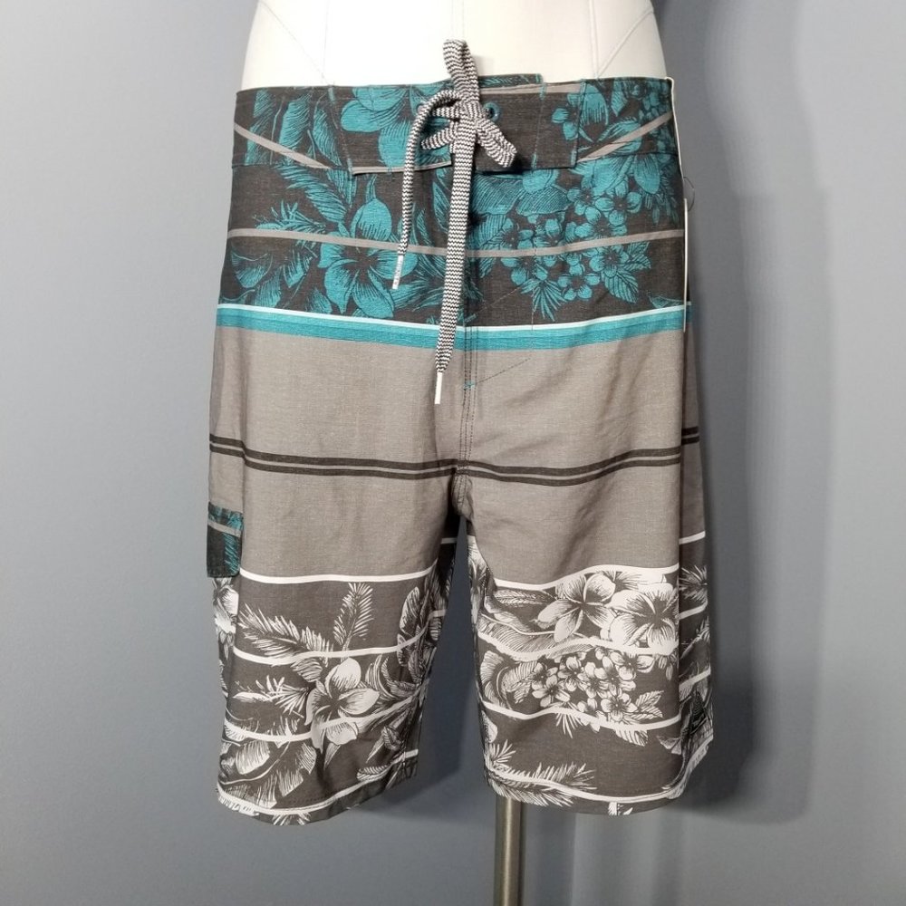 TRINITY Men’s Stretch Board Shorts NWT